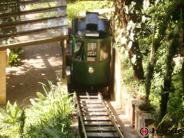 Elevador plano inclinado